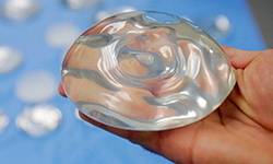 ``Gummy Bear`` Silicone Implants